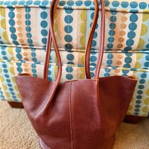 Portland Leather Nutmeg Shoulder Bag
